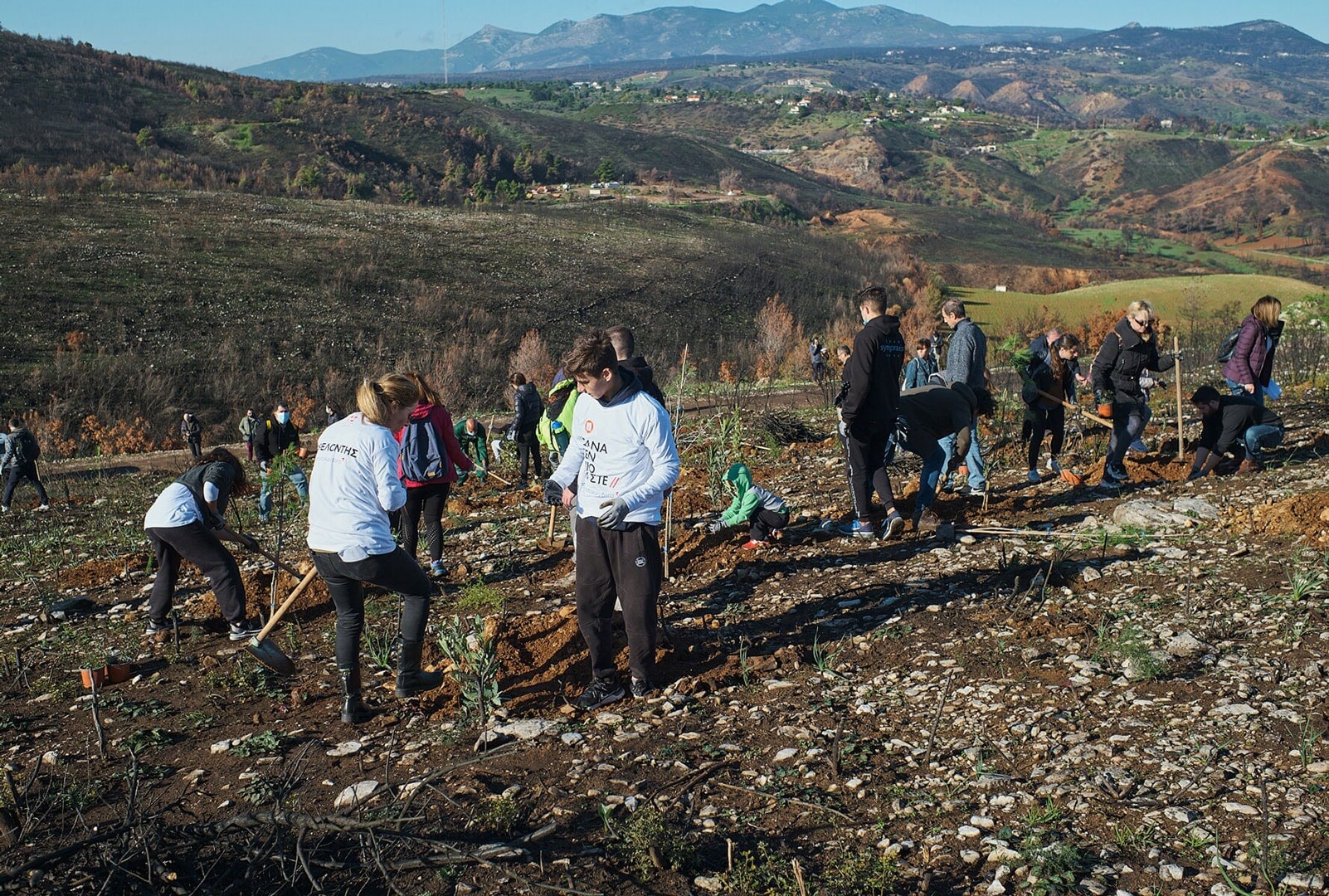 008_greece_hero_1780x1200-cropped