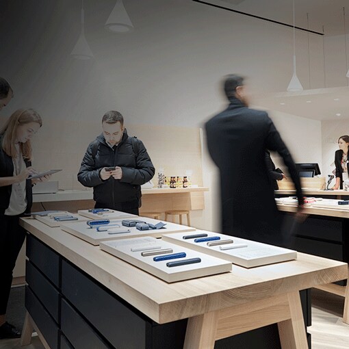 Iqos-store-square-gradient