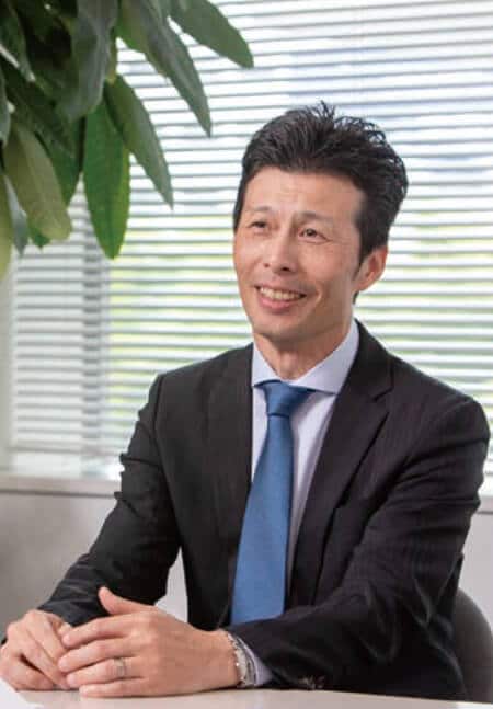 business-man-sitting-at-table