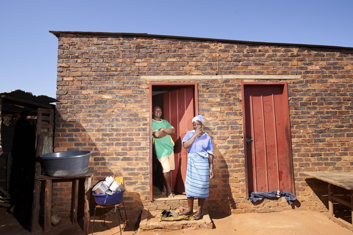 South Africa housing tobacco farms