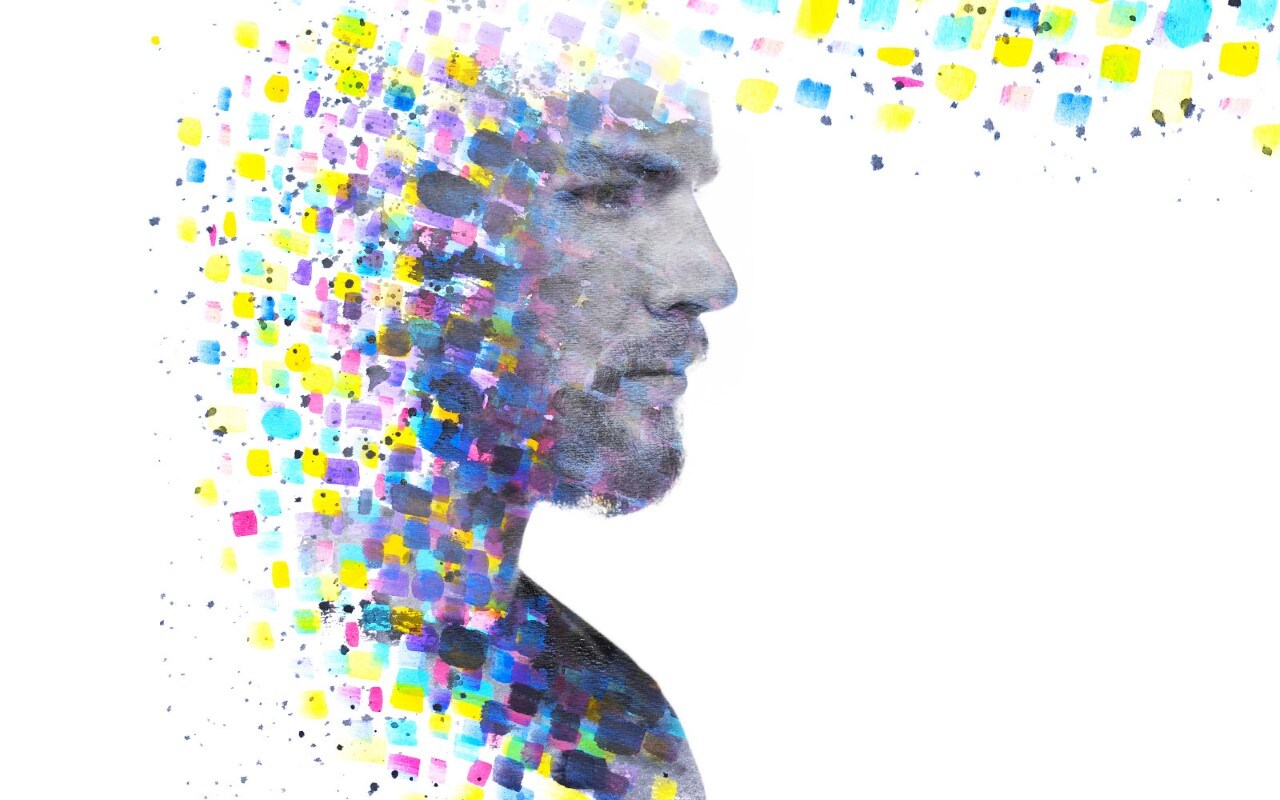 1600_1000_man