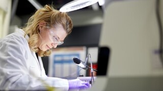 Female scientist in a laboratory