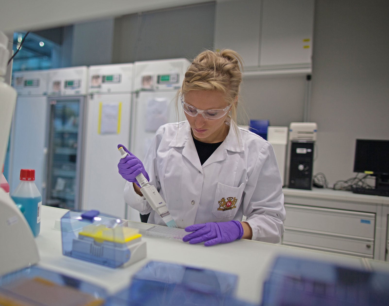 Female scientist in a laboratory