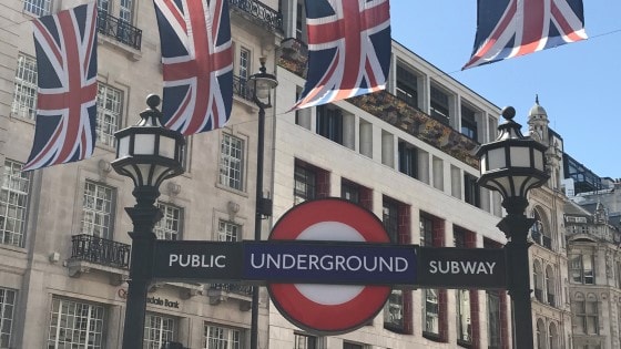 London flags and underground thumbnail