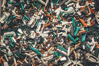 Old heated tobacco devices for recycling