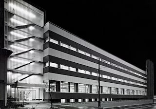 The production center opened by Fabriques de Tabac Réunies SA in 1964.