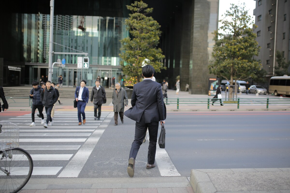 Tokyo pedestrians 