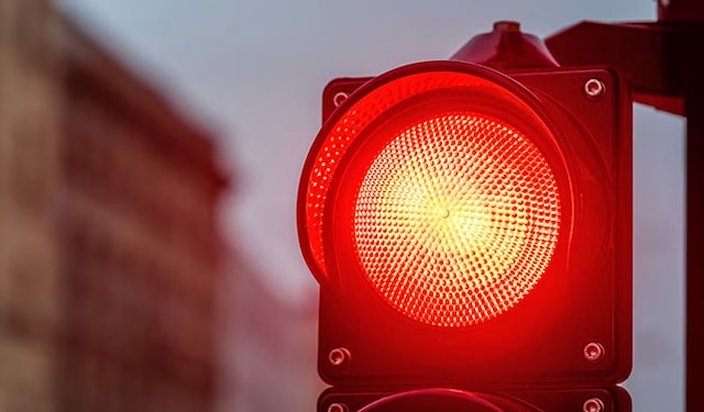 Red traffic light